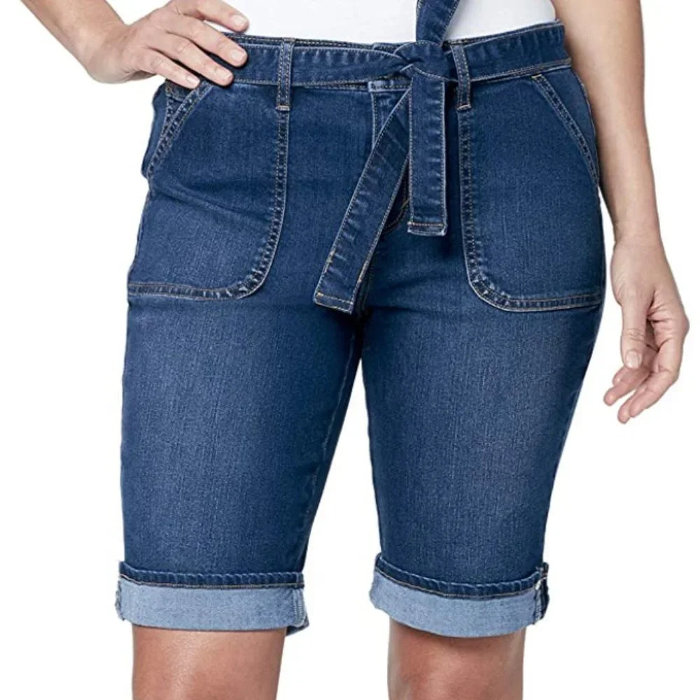 Nwt Gloria Vanderbilt Women's Chic Self Belted Bermuda Jean Short Size 6